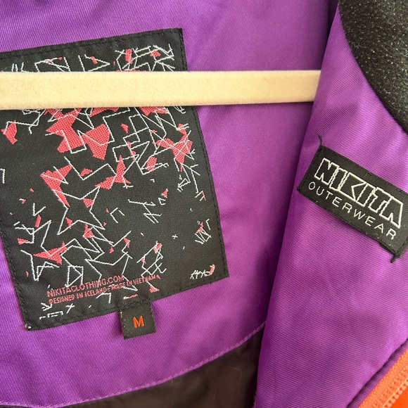 Colorful Women's Ski & Snowboard Jacket - Picture 3 of 10